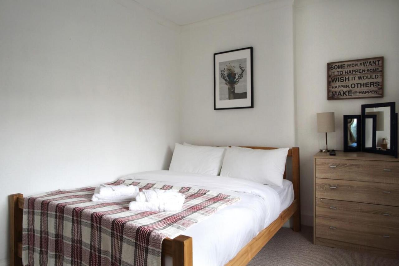 Two Bedroom Flat By Royal Mile! Эдинбург Экстерьер фото
